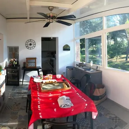شقة Beautiful House With Balconies Near The Beach Saint-Raphaël