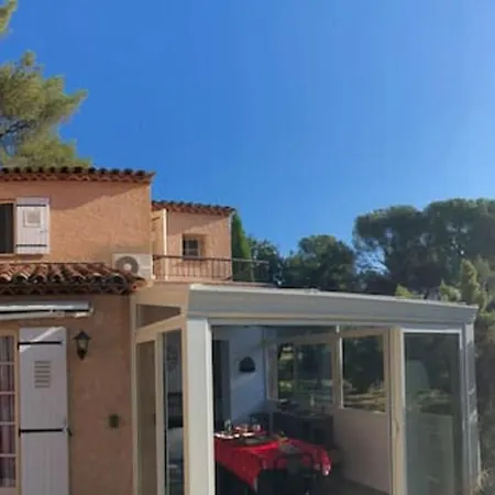 Apartment Beautiful House With Balconies Near The Beach *